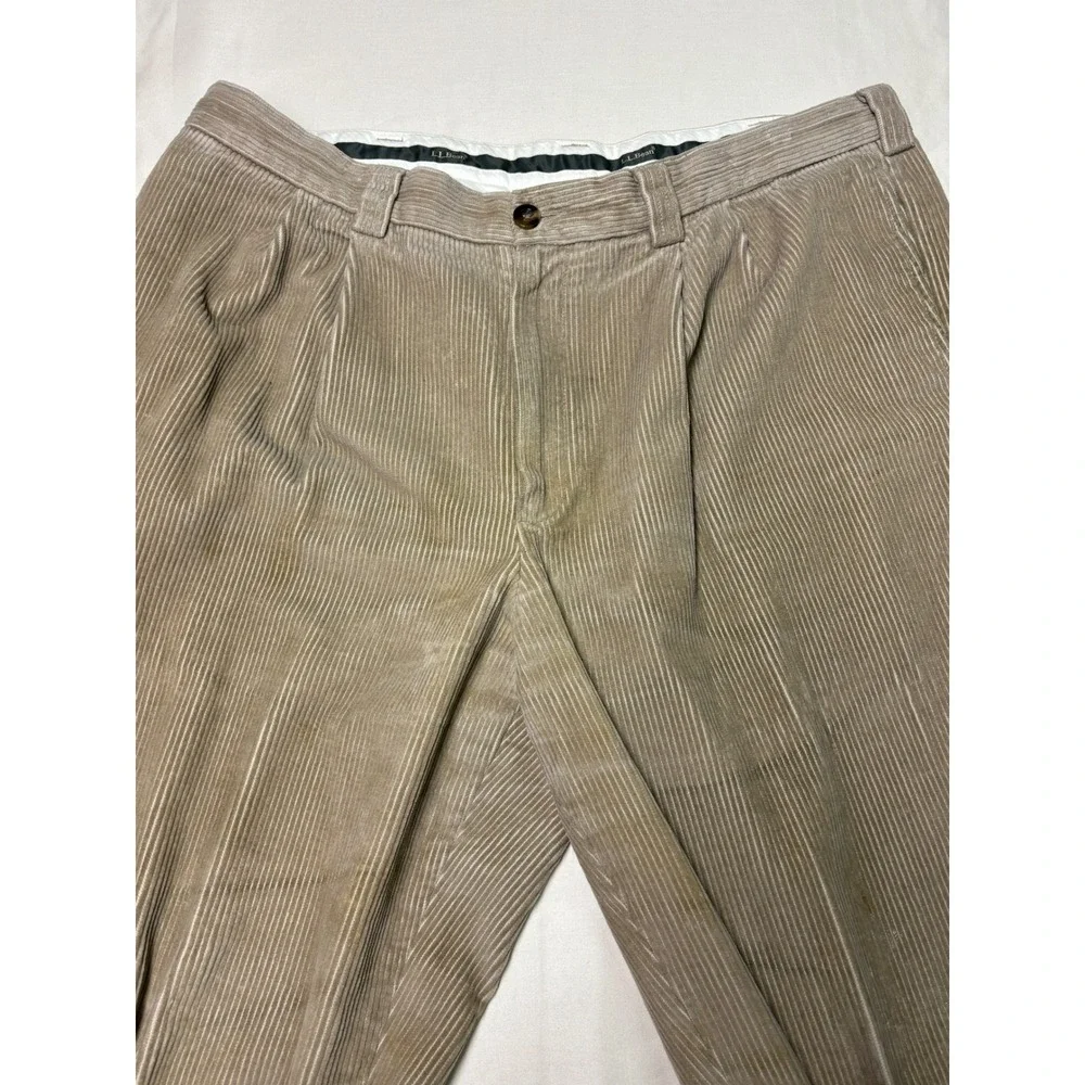 LL Bean Classic Fit Corduroy Pleated Pants Tan Mens Size 38x31‎